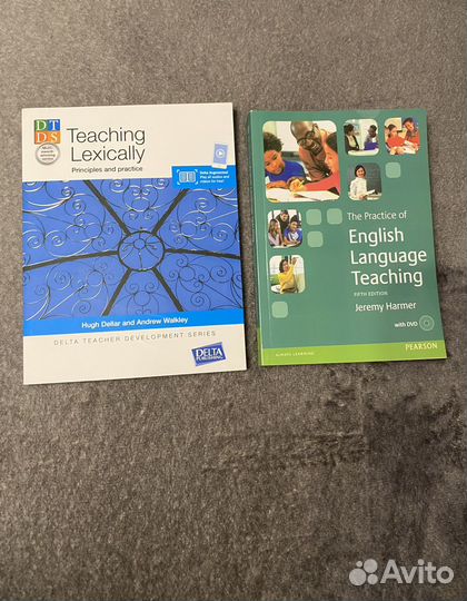 Книги и учебники по английскому языку много