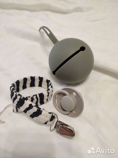 Соска bibs, контейнер mushie, держатель+спальник