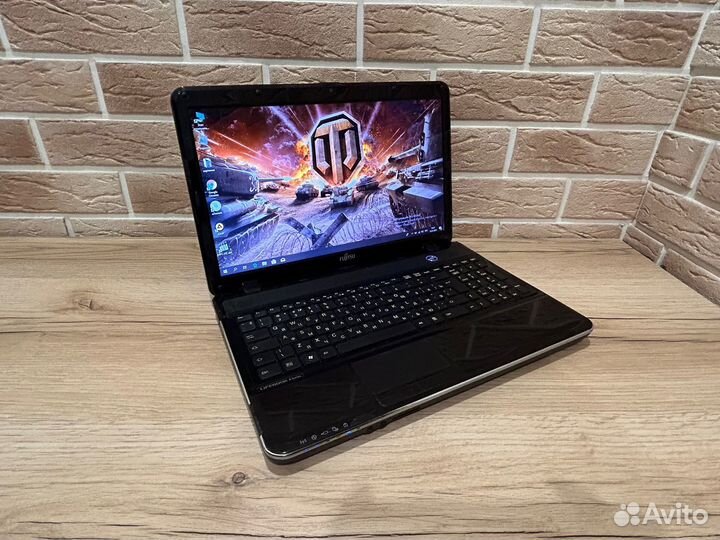 Ноутбук fujitsu lifebook AH531/GFO (core I7-2620M)