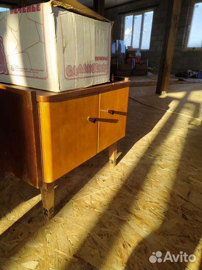 Тумбочки ссср.гдр