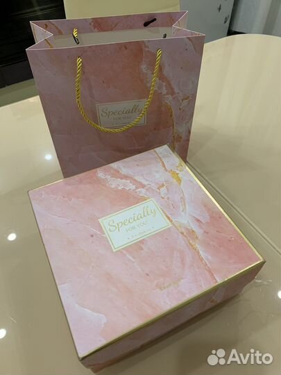 Подарочный набор для девушки. Подарок на 8 марта