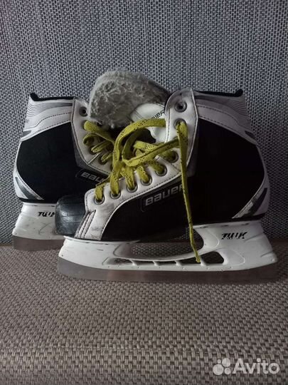 Хоккейные коньки bauer