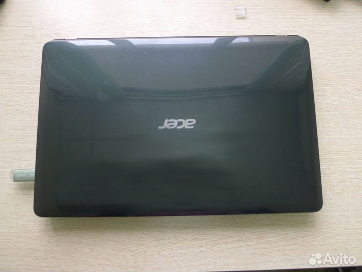 Ноутбук Acer Aspire E5-531G Intel Core i3