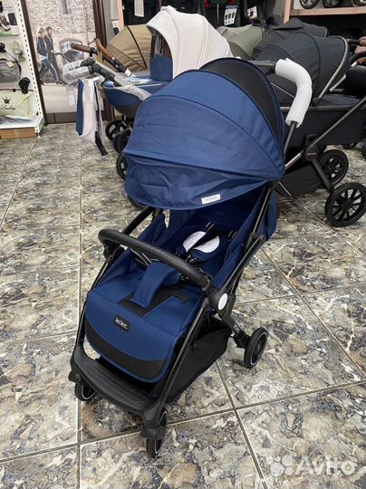 Новая коляска Leclerc Magic Fold