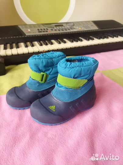 Ботинки детские 24 размер