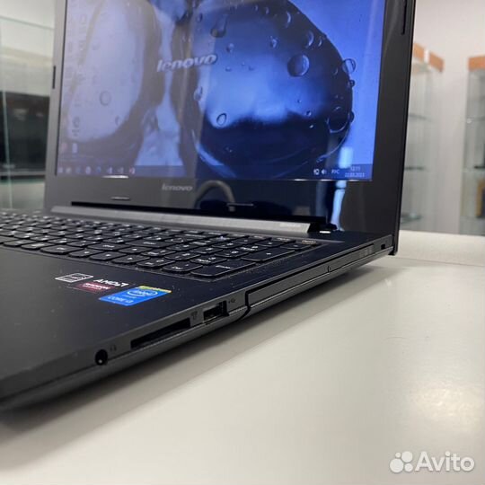 Ноутбук Lenovo 15.6 (Core i3/ Radeon R5 M230)