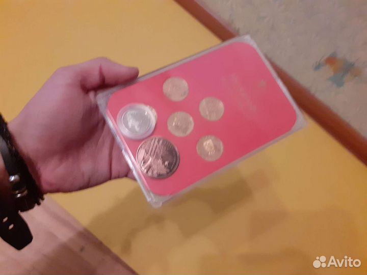 Набор коллекционых монет