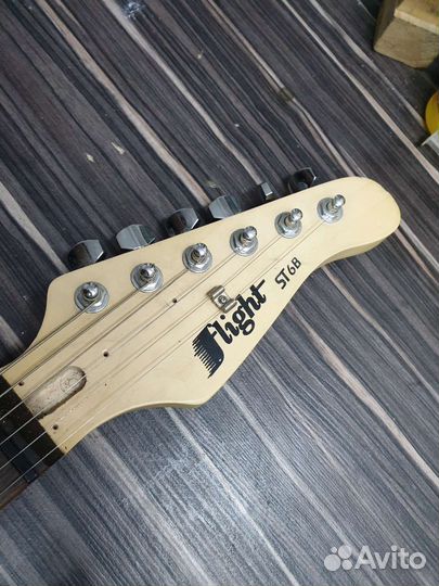 Электрогитара Flight St6b