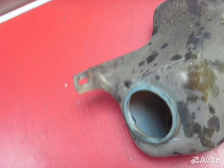 Бачок омывателя 3453281 Volvo 460 1988-1996 Вольво