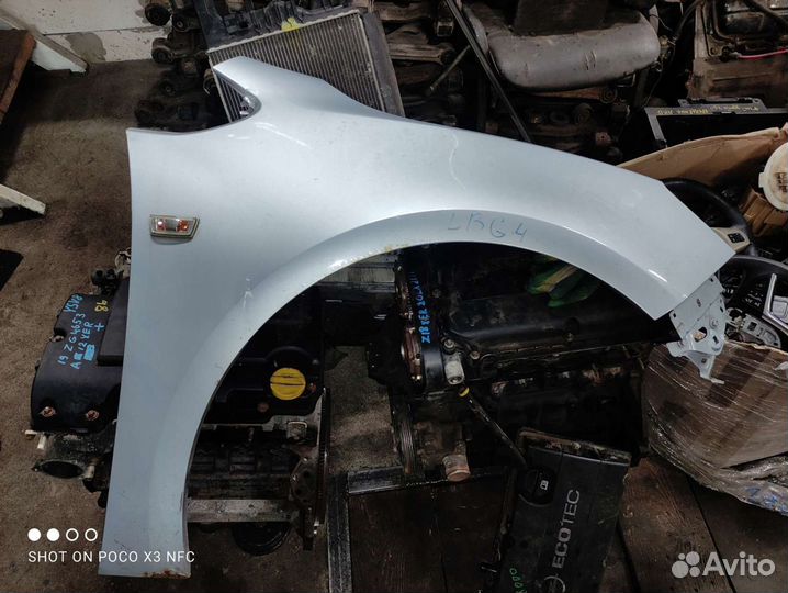 Крыло правое на Опель Астра J GTC