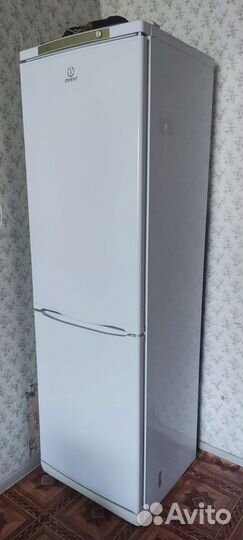 Холодильник на запчасти