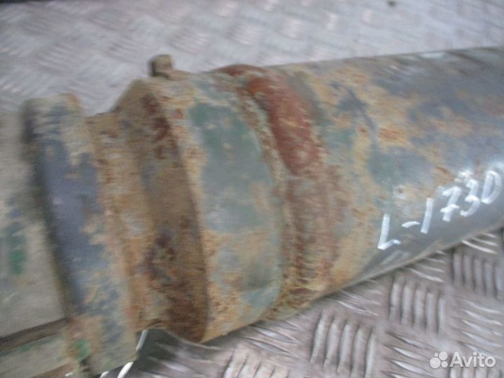 Карданный вал Volvo 1067758