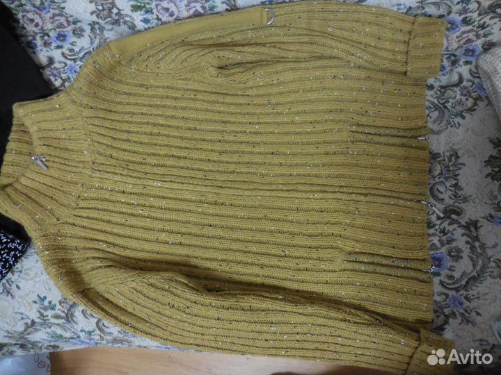 Вещи женские- размеры разные