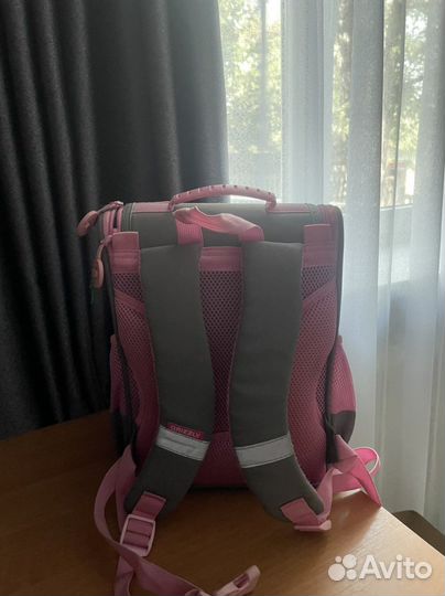 Рюкзак школьный для девочки 1 класс б/у