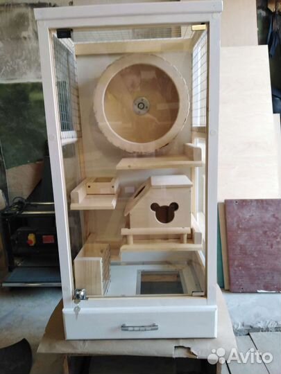 Витрина для шиншилл, белок летяг других грызунов