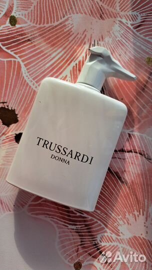 Trussardi donna levriero collection