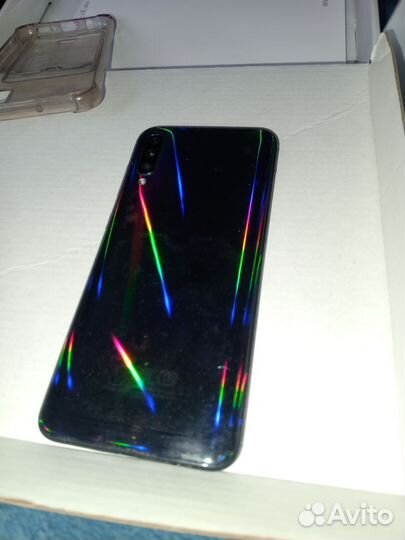 Samsung Galaxy A50, 4/64 ГБ