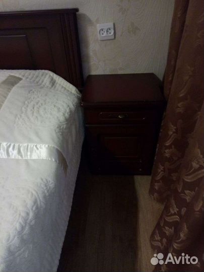 Спальный гарнитур бу