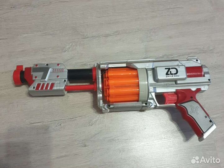 Бластер нерф