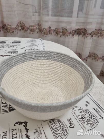 Вазочка из джута