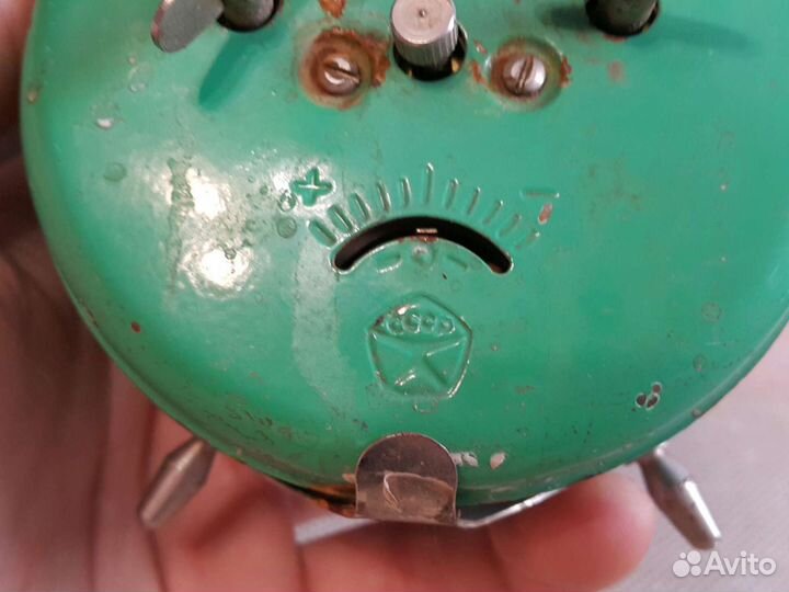 Коллекция СССР часы будильник ретро