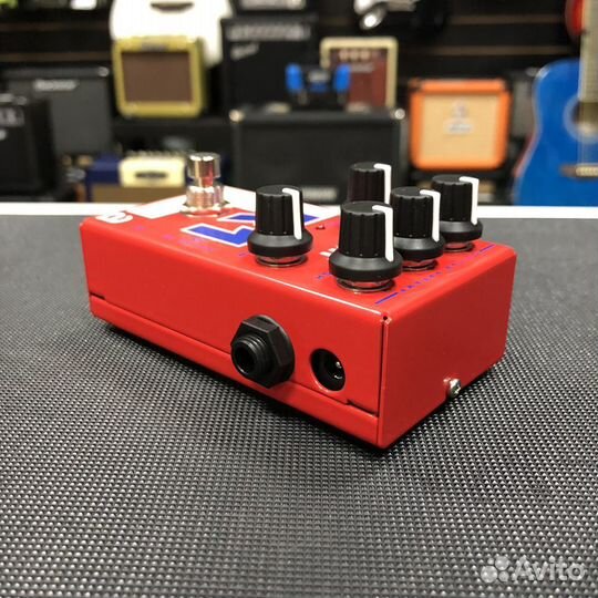 Гитарная педаль AMT R-1 Preamp