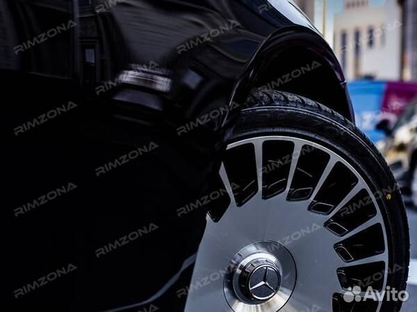 Литые диски AMG R18 на Мерседес Майбах