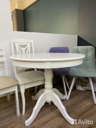 Стол круглый