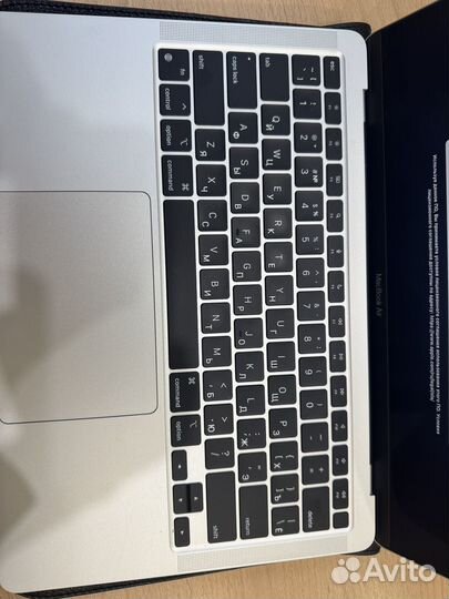 Apple macbook air m1 2020