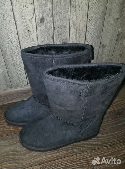 Угги женские, новые, р.38, серые