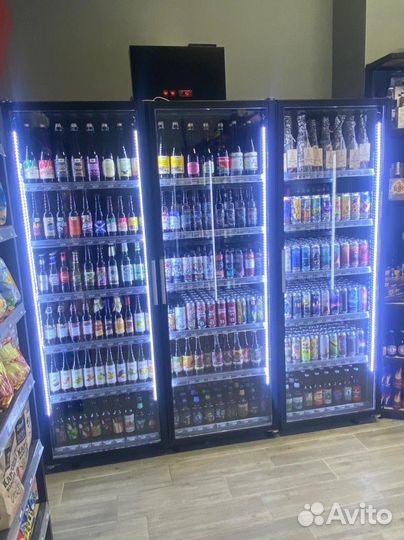 Холодильный шкаф для пива, напитков,продуктов