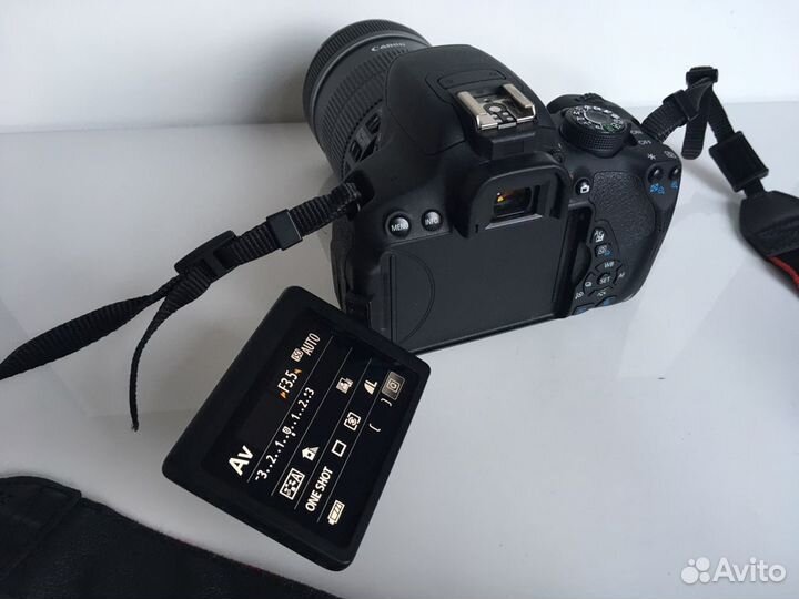 Canon 700d kit 18-135mm IS