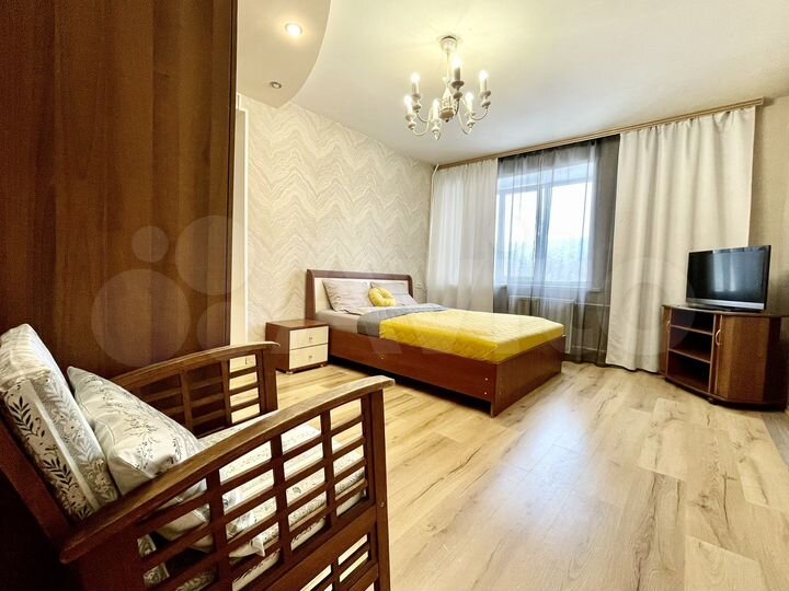 1-к. квартира, 42 м², 3/9 эт.