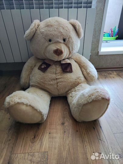 Плюшевый медведь