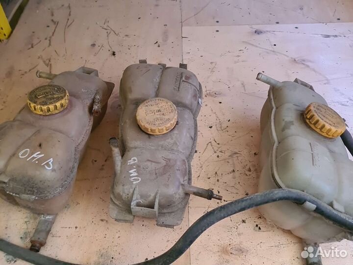 Опель омега в расширительный бачок