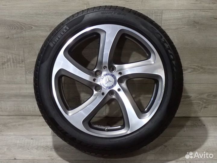 Комплект оригинальных колес R18 Mercedes W213 зима