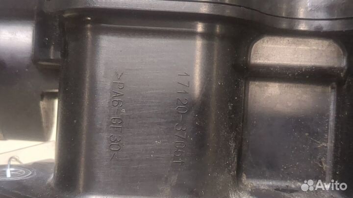 Коллектор впускной Toyota Prius