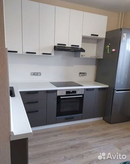 Новый кухонный гарнитур в наличии