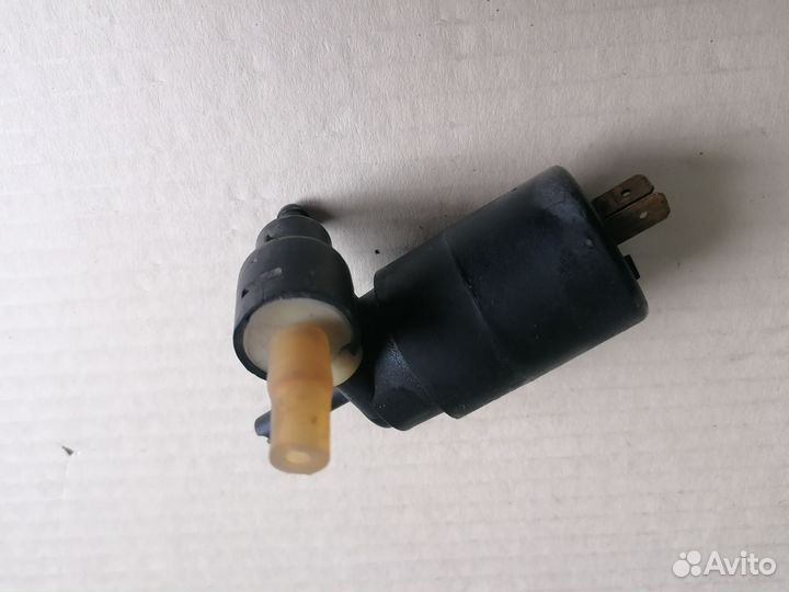 Насос омывателя для VW Passat (B3) 1988-1993