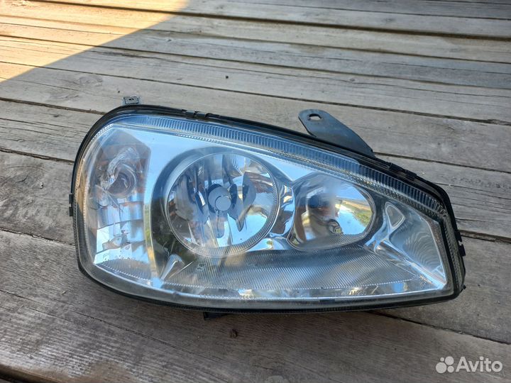 Фара калина, правая