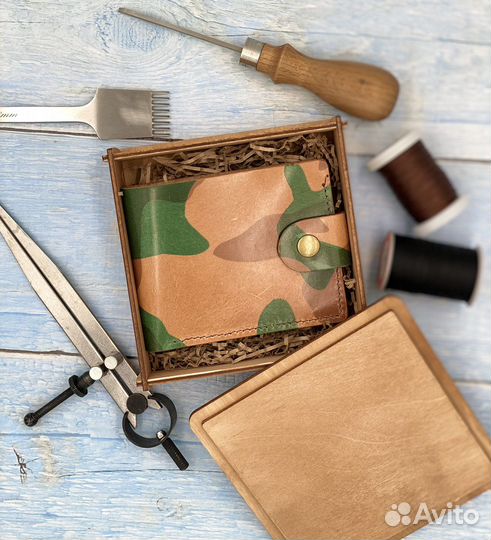 Кошелек мужской кожаный ручной работы