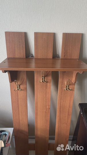 Вешалка в прихожую