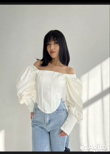 Кофта с корсетом