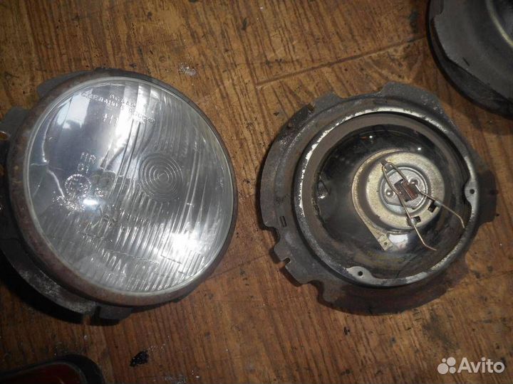 Фара ваз 2106