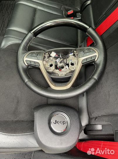 Руль на Jeep grand cherokee
