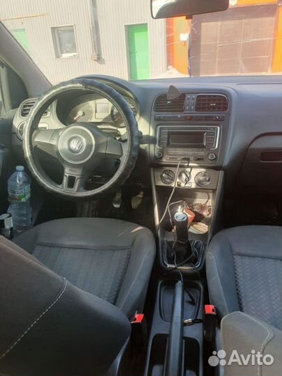 Volkswagen Polo 1.6 МТ, 2014, 260 000 км