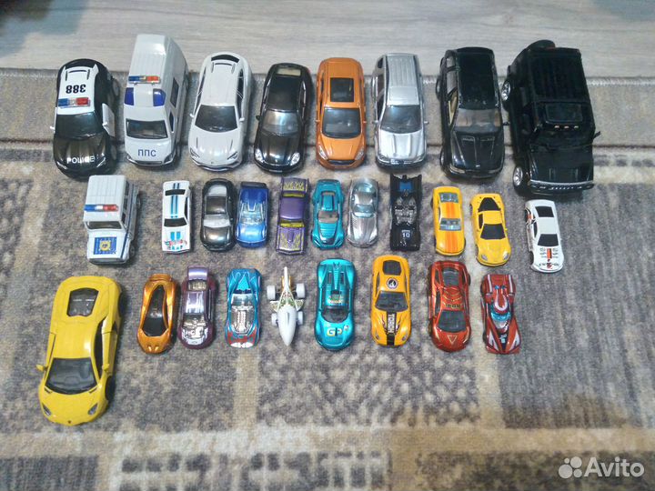 Набор машинок