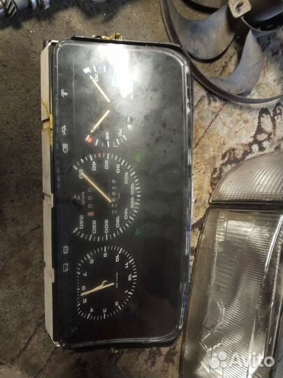 Задние фонари на Фольксваген пассат универсал