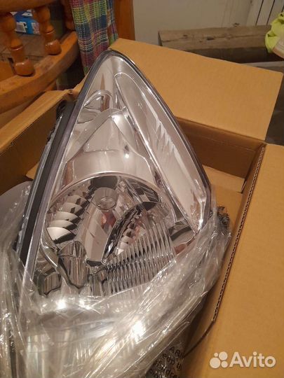 Фары mitsubishi lancer 9