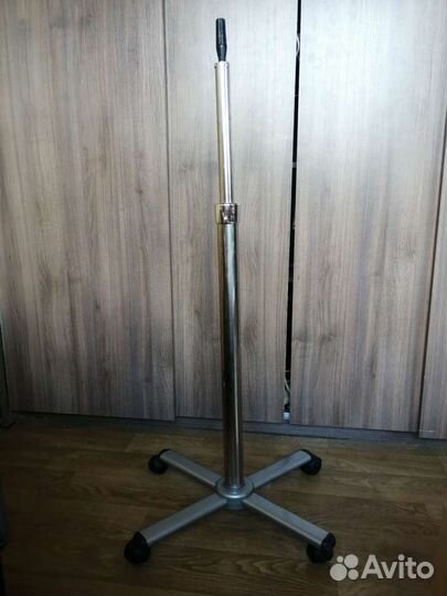 Штатив напольный для манекена головы